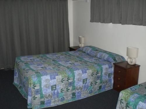 Whiteoaks Motel & Lodges Тувумба Екстер'єр фото