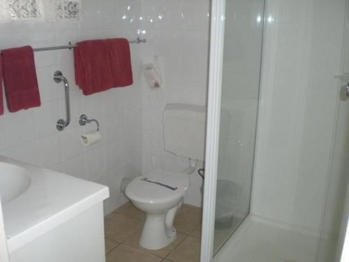 Whiteoaks Motel & Lodges Тувумба Екстер'єр фото
